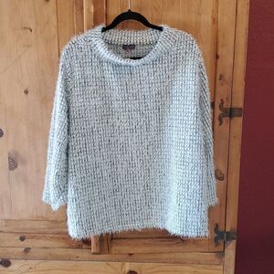 Vince Camuto long sleeve sweater